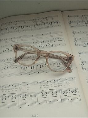Vintage Cat-Eye Eyeglasses in Translucent Blush Warby Parker